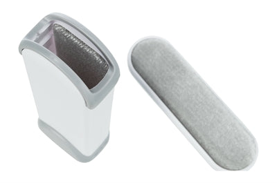 Product image of:TRIXIE HARENPLUIZENBORSTEL MET REINIGINGSSTATION WIT / GRIJS