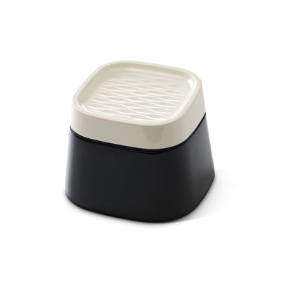 Product image of:SAVIC ERGO CUBE VOERBAK CREME / ZWART