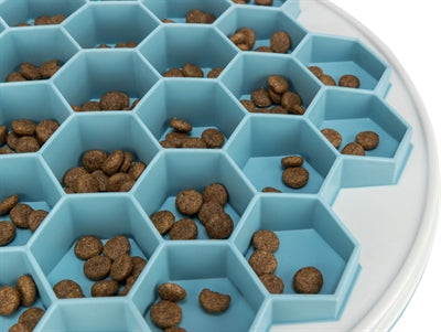 Product image of:TRIXIE SLOWFEEDING PLAATHIVE KUNSTSTOF / TPR / TPE GRIJS / BLAUW