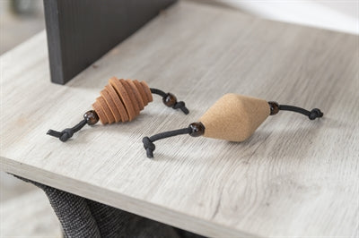 Product image of:TRIXIE RUGBYBAL KATTENSPEELGOED AAN TOUW CITYSTYLE VILT / HOUT